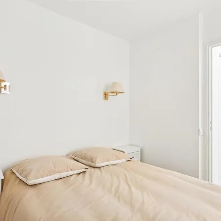 Apartament Le Royal Paroisse - *