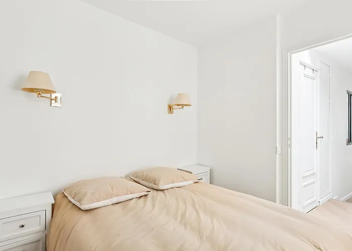 Apartament Le Royal Paroisse - *