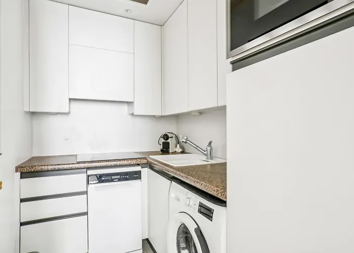 Apartament Le Royal Paroisse - *