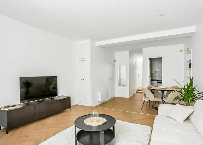 Apartament Le Royal Paroisse - *